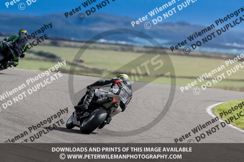 anglesey no limits trackday;anglesey photographs;anglesey trackday photographs;enduro digital images;event digital images;eventdigitalimages;no limits trackdays;peter wileman photography;racing digital images;trac mon;trackday digital images;trackday photos;ty croes